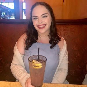 Meet your Posher, Mara